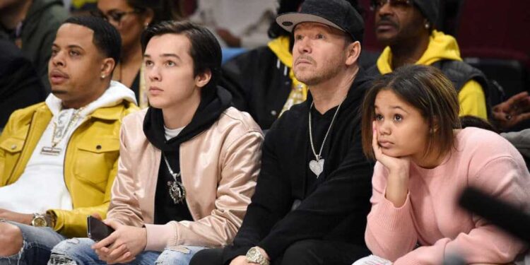 xavier alexander wahlberg elijah hendrix wahlberg