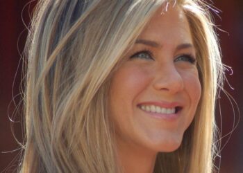Introduction Jennifer Aniston is one of the most admired actresses in Hollywood history. She became a global sensation through her unforgettable role as Rachel Green in the famous television sitcom Friends. Over the years, she has built a successful career in movies, television, business, and fashion. Her charming personality and timeless beauty continue to attract millions of fans around the world. The popularity of Jennifer Aniston has remained strong for decades because she connects naturally with audiences of every generation. From comedy movies to emotional drama series, she has shown incredible versatility as an actress. Her influence extends beyond entertainment because she is also known for her hairstyles, wellness routines, and inspiring lifestyle choices that continue to shape modern celebrity culture. Jennifer Aniston Early Life and Background Jennifer Aniston was born on February 11, 1969, in Sherman Oaks, Los Angeles, California. She grew up in a family connected to the entertainment industry, which introduced her to acting at an early age. Her father, John Aniston, was a respected television actor, while her mother Nancy Dow also worked in the entertainment field. This creative environment inspired her passion for performance. During her childhood, Jennifer Aniston developed an interest in theater and storytelling. She attended the Fiorello H. LaGuardia High School of Music & Art and Performing Arts in New York City. Her education helped her improve her acting abilities and gave her confidence to pursue a professional career in Hollywood. Even before fame arrived, she remained determined and hardworking. Jennifer Aniston Journey Into Acting Before becoming famous, Jennifer Aniston faced several struggles while trying to establish herself in the entertainment industry. She worked in off-Broadway productions and appeared in small television roles that did not receive much attention. Like many young actors, she experienced rejection and uncertainty during the beginning of her career journey. Despite these difficulties, Jennifer Aniston never gave up on her dream. She continued attending auditions and improving her acting skills until she finally received opportunities in television comedy. Her dedication and natural screen presence eventually helped her stand out among many talented performers competing in Hollywood during the early 1990s. Jennifer Aniston Rise to Fame With Friends The biggest turning point in Jennifer Aniston’s career came when she was cast as Rachel Green in Friends. The sitcom premiered in 1994 and quickly became one of the most successful television shows in entertainment history. Her role as the fashionable and lovable Rachel transformed her into a household name almost overnight. Friends remained popular for ten seasons and created a loyal fan base across the globe. Jennifer Aniston gained praise for her comedic timing, emotional performances, and relatable personality on screen. The chemistry among the cast members made the series unforgettable, and Rachel Green became one of television’s most iconic female characters. Jennifer Aniston and the Cultural Impact of Friends The success of Friends changed television culture forever and helped Jennifer Aniston achieve worldwide recognition. Fans admired her fashion choices, hairstyles, and romantic storylines throughout the series. The famous “Rachel haircut” became one of the most requested hairstyles during the 1990s and influenced beauty trends internationally. Jennifer Aniston also received several prestigious awards because of her role in Friends. She won an Emmy Award and a Golden Globe Award for her outstanding performance. Even years after the show ended, Friends continues attracting new audiences through streaming platforms, proving the lasting impact of Jennifer Aniston on popular entertainment. Jennifer Aniston Movies and Hollywood Success After establishing herself on television, Jennifer Aniston successfully moved into the film industry. She appeared in many romantic comedies and comedy films that became box office hits. Her ability to balance humor, emotion, and charm helped her gain popularity among movie audiences worldwide. Some of her most successful movies include Just Go with It, Marley & Me, Horrible Bosses, We’re the Millers, and Along Came Polly. These films showcased her versatility as an actress and confirmed her status as one of Hollywood’s most bankable stars. Her performances consistently attracted viewers looking for entertaining and relatable storytelling. Jennifer Aniston Dramatic Roles and Career Growth Although many people recognize Jennifer Aniston for comedy roles, she has also delivered impressive dramatic performances throughout her career. She proved her acting depth in movies such as Cake and The Good Girl, where she portrayed emotionally complex characters with sensitivity and realism. Her ability to explore different genres allowed Jennifer Aniston to evolve beyond sitcom fame. Critics praised her willingness to take challenging roles that revealed new dimensions of her talent. This growth helped her maintain a respected position in Hollywood while continuing to attract audiences interested in meaningful storytelling. Jennifer Aniston Television Comeback Years after Friends ended, Jennifer Aniston returned to television with The Morning Show. The series explores the competitive world of broadcast journalism and highlights modern social issues within the media industry. Her performance received widespread praise from critics and viewers alike. The Morning Show demonstrated that Jennifer Aniston could still dominate television with mature and powerful performances. She portrayed a successful yet emotionally conflicted news anchor, showing a deeper and more dramatic side of her acting abilities. The series introduced her talent to a younger generation of streaming audiences. Jennifer Aniston Personal Life and Relationships The personal life of Jennifer Aniston has always attracted media attention. Her relationships, marriages, and friendships frequently appear in entertainment news headlines. Despite intense public interest, she has often handled media pressure with grace and professionalism. Jennifer Aniston married actor Brad Pitt in 2000, and the couple quickly became one of Hollywood’s most famous celebrity pairs. Their relationship received global attention because both stars were extremely popular at the time. Although they eventually divorced in 2005, fans continued discussing their relationship for many years afterward. Jennifer Aniston Marriage to Justin Theroux Several years after her divorce from Brad Pitt, Jennifer Aniston found love again with actor and screenwriter Justin Theroux. The couple married in 2015 after dating for several years. Their relationship appeared private and supportive compared to many highly publicized Hollywood romances. Although Jennifer Aniston and Justin Theroux separated in 2018, they remained respectful toward each other publicly. Their mature handling of the separation earned admiration from fans and media outlets. Jennifer Aniston has consistently emphasized the importance of friendship, honesty, and personal growth in relationships. Jennifer Aniston and Media Attention Throughout her career, Jennifer Aniston has experienced constant attention from tabloids and celebrity news organizations. Rumors about her relationships, family plans, and personal choices frequently become trending topics online. Despite this pressure, she often responds calmly and avoids unnecessary public conflict. Jennifer Aniston has spoken openly about the unrealistic expectations placed on women in Hollywood. She encourages people to focus on personal happiness rather than social pressure. Her honesty about fame, aging, and self-acceptance has inspired many fans who admire her confidence and emotional strength. Jennifer Aniston Net Worth and Business Ventures Jennifer Aniston is considered one of the highest-paid actresses in Hollywood. Her successful acting career, endorsement deals, and business partnerships have helped her build impressive financial success over several decades. She continues earning significant income from television projects and streaming agreements. In addition to acting, Jennifer Aniston launched her own haircare brand called LolaVie. The brand focuses on beauty and wellness products inspired by healthy haircare routines. Her influence in fashion and beauty helped the business attract immediate attention from fans and consumers around the world. Jennifer Aniston Luxury Lifestyle The luxurious lifestyle of Jennifer Aniston often fascinates fans and entertainment magazines. She owns beautiful properties in California and enjoys elegant interior design inspired by modern comfort and artistic creativity. Her homes frequently appear in celebrity lifestyle publications because of their stylish appearance. Despite her wealth, Jennifer Aniston is also known for maintaining a balanced and peaceful lifestyle. She enjoys spending time with close friends, caring for pets, practicing yoga, and relaxing at home. Her calm and grounded personality makes her relatable despite her superstar status in Hollywood. Jennifer Aniston Fitness and Wellness Routine One reason Jennifer Aniston continues looking youthful and energetic is her dedication to health and wellness. She follows regular workout routines that include yoga, strength training, and cardio exercises. Her disciplined fitness habits help her maintain both physical and mental balance. Jennifer Aniston also focuses on healthy eating and mindful living. She prefers nutritious meals, hydration, and self-care practices that support long-term wellness. Many fans admire her healthy lifestyle because it promotes balance rather than unrealistic beauty standards often associated with celebrity culture. Jennifer Aniston Beauty and Fashion Influence The beauty influence of Jennifer Aniston extends far beyond Hollywood movies and television shows. Her hairstyles, skincare routines, and fashion choices have inspired trends for many years. She is frequently recognized as one of the most stylish and naturally beautiful celebrities in the entertainment industry. Fashion magazines often praise Jennifer Aniston for her elegant yet simple clothing style. She prefers timeless fashion instead of short-lived trends, which helps her maintain a sophisticated public image. Her beauty philosophy focuses on confidence, wellness, and authenticity rather than excessive glamour. Jennifer Aniston Social Media Popularity Jennifer Aniston joined social media later than many celebrities, but her online presence quickly became extremely popular. Millions of followers enjoy her behind-the-scenes photos, personal updates, and humorous interactions with friends and co-stars. Her Instagram account gained attention almost immediately after launch. Fans appreciate the natural and friendly personality Jennifer Aniston displays on social media. She shares moments related to work, friendships, wellness, and charity activities while maintaining privacy in important areas of her personal life. This balanced approach strengthens her connection with audiences worldwide. Jennifer Aniston Friendships in Hollywood Strong friendships have played an important role in the life of Jennifer Aniston. She remains especially close to her former Friends co-stars, including Courteney Cox and Lisa Kudrow. Their lasting friendship continues to delight fans who loved watching them together on television. Jennifer Aniston is also known for maintaining positive relationships with many celebrities across Hollywood. Colleagues frequently describe her as kind, supportive, and easy to work with during film and television productions. Her friendly personality contributes greatly to her respected reputation within the entertainment industry. Jennifer Aniston Philanthropy and Charity Work Beyond acting and entertainment, Jennifer Aniston actively supports charitable causes and humanitarian projects. She has donated to organizations focused on children’s health, disaster relief, cancer research, and social justice issues. Her involvement demonstrates a strong commitment to helping communities in need. Jennifer Aniston also uses her celebrity influence to raise awareness about important global concerns. She participates in fundraising campaigns and encourages fans to support meaningful causes. Her charitable efforts reflect compassion and responsibility beyond the glamorous image associated with Hollywood fame. Jennifer Aniston Influence on Pop Culture Very few actresses have influenced modern pop culture as deeply as Jennifer Aniston. From television comedy to fashion and beauty trends, her impact remains visible decades after her rise to fame. Her role as Rachel Green became a symbol of confidence, independence, and modern womanhood. Jennifer Aniston continues inspiring younger generations of actors, influencers, and fans. Her ability to remain relevant in changing entertainment industries shows remarkable adaptability and professionalism. She successfully balances nostalgia from Friends with fresh projects that attract contemporary audiences worldwide. Jennifer Aniston and Modern Hollywood The entertainment industry has changed dramatically since Jennifer Aniston first became famous. Streaming services, social media, and digital platforms transformed the way celebrities interact with audiences. Despite these changes, she remains one of the most recognizable and respected names in Hollywood. Jennifer Aniston has adapted successfully by choosing projects that appeal to both longtime fans and younger viewers. Her continued success proves that talent, authenticity, and professionalism can create a lasting career in entertainment. She remains a powerful example of longevity within a highly competitive industry. Jennifer Aniston Future Projects and Career Outlook Fans continue eagerly anticipating future projects from Jennifer Aniston because of her consistent ability to entertain audiences. Whether through television dramas, comedy films, or business ventures, she continues exploring new opportunities while maintaining the charm that made her famous. Industry experts believe Jennifer Aniston will remain influential for many more years because of her strong fan base and proven talent. Her career demonstrates resilience, creativity, and adaptability in an ever-changing entertainment landscape. She continues shaping Hollywood through both performance and personal influence. Conclusion Jennifer Aniston remains one of the most successful and admired actresses in modern entertainment history. Her journey from aspiring actress to global superstar reflects dedication, resilience, and exceptional talent. Through television, movies, beauty ventures, and philanthropy, she continues influencing millions of people around the world. The lasting popularity of Jennifer Aniston proves that authenticity and hard work can create a timeless legacy. Fans admire her not only for her acting abilities but also for her honesty, elegance, and inspiring lifestyle. As her career continues evolving, she remains an unforgettable icon in Hollywood and global pop culture. FAQs Who is Jennifer Aniston? Jennifer Aniston is an American actress, producer, and businesswoman best known for playing Rachel Green in the television sitcom Friends. She is also famous for her successful movie career and beauty influence. How old is Jennifer Aniston? Jennifer Aniston was born on February 11, 1969. She is widely admired for maintaining a healthy lifestyle and youthful appearance throughout her long career. What are Jennifer Aniston’s most popular movies? Some of the most popular Jennifer Aniston movies include Just Go with It, Marley & Me, We’re the Millers, Horrible Bosses, and Along Came Polly. Was Jennifer Aniston married to Brad Pitt? Yes, Jennifer Aniston married Brad Pitt in 2000. The couple divorced in 2005 but remained one of Hollywood’s most talked-about celebrity relationships. Does Jennifer Aniston have children? Jennifer Aniston does not have children. She has publicly discussed the pressure women often face regarding marriage and motherhood expectations. What is Jennifer Aniston’s net worth? Jennifer Aniston has earned significant wealth through acting, endorsements, production work, and business ventures. She is considered one of Hollywood’s highest-paid actresses. What TV show made Jennifer Aniston famous? The television sitcom Friends made Jennifer Aniston internationally famous. Her role as Rachel Green became one of the most iconic characters in television history. What business does Jennifer Aniston own? Jennifer Aniston owns LolaVie, a beauty and haircare brand focused on wellness-inspired hair products and healthy beauty routines. Why is Jennifer Aniston so popular? Jennifer Aniston remains popular because of her acting talent, relatable personality, timeless beauty, and long-lasting influence on television, fashion, and entertainment culture. Is Jennifer Aniston active on Instagram? Yes, Jennifer Aniston is active on Instagram and shares updates about her work, friendships, lifestyle, and charitable activities with millions of followers.