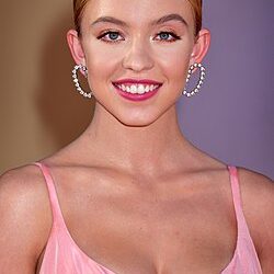 Sydney Sweeney Biography