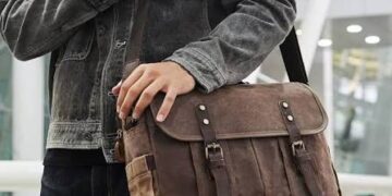 mens canvas messenger bag